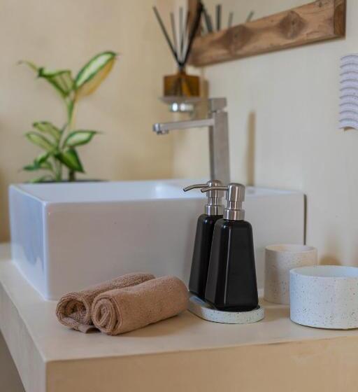 Hotel Nets Cowork & Colive