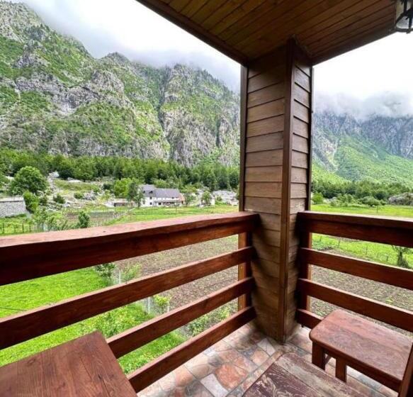 پانسیون Residence: Quku I Valbones