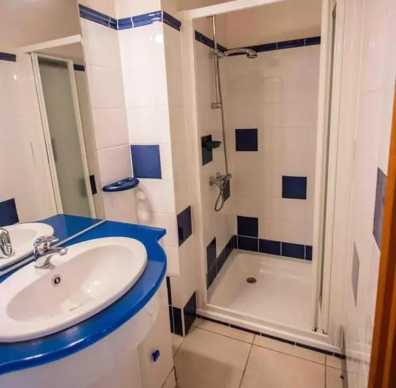 Aamiaismajoitus (B&B) ô Domaine Du Roussillon