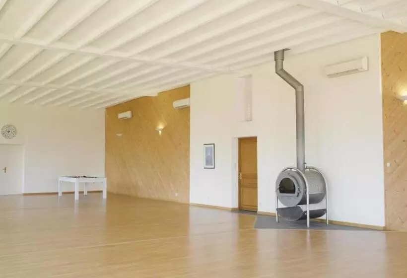 Aamiaismajoitus (B&B) ô Domaine Du Roussillon