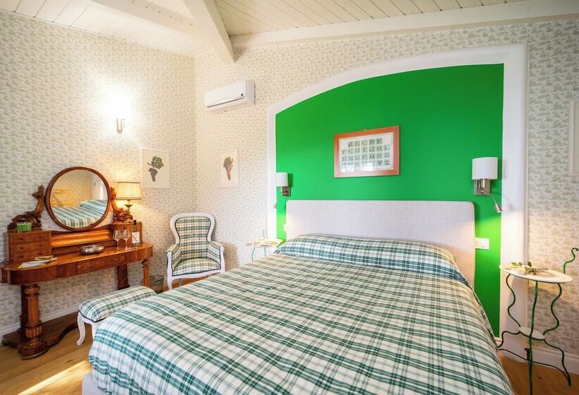 Bed and Breakfast Foresteria Di Serracavallo