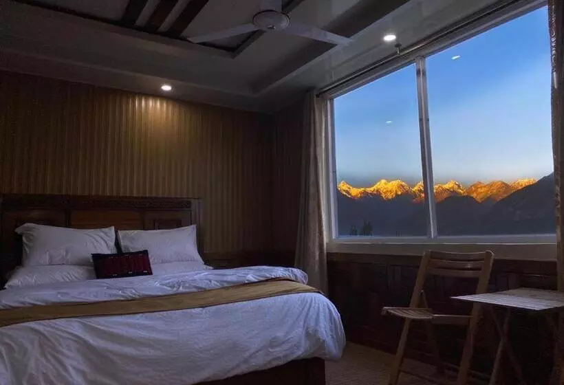 هتل Hunza Bliss