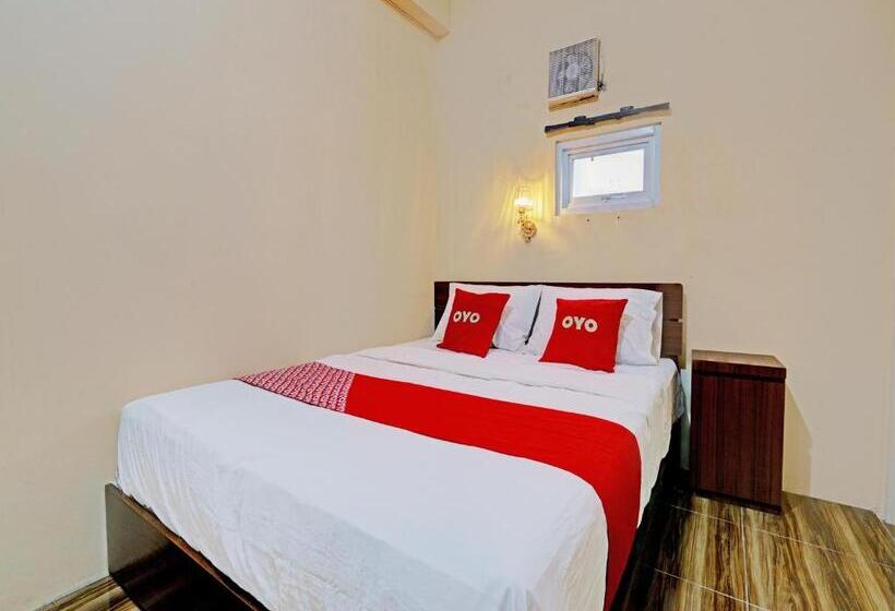 Hotelli Oyo 92871 Ciparay Residence