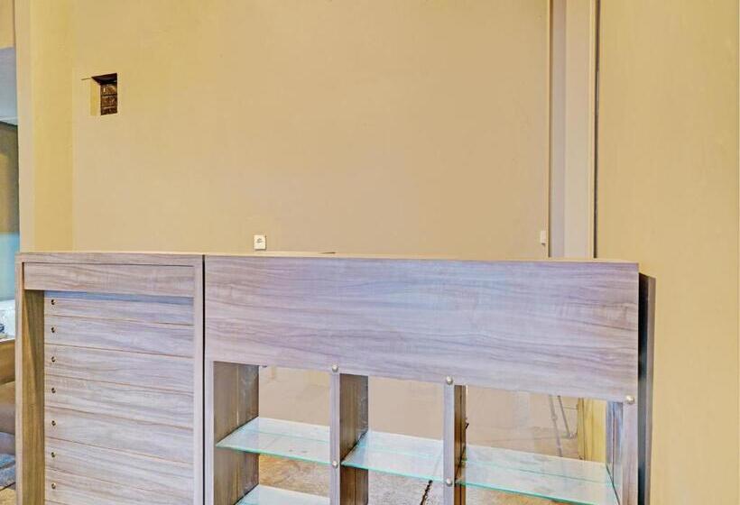 Hotelli Oyo 92871 Ciparay Residence