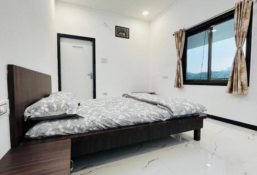 ペンション Govardhan Villas Farm Stay