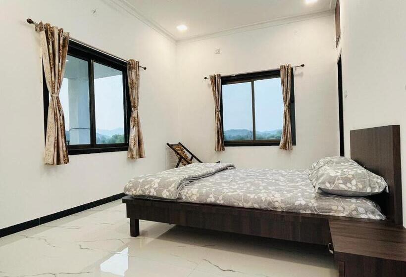 ペンション Govardhan Villas Farm Stay