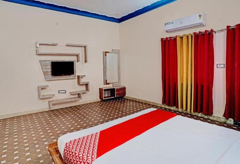 Hotel Flagship Real Out Of The Blue