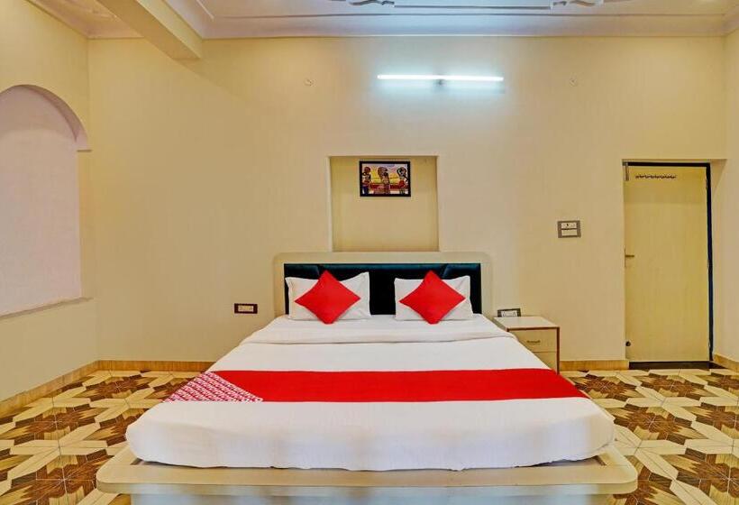 Hotel Flagship Real Out Of The Blue