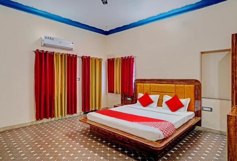 Hotel Flagship Real Out Of The Blue