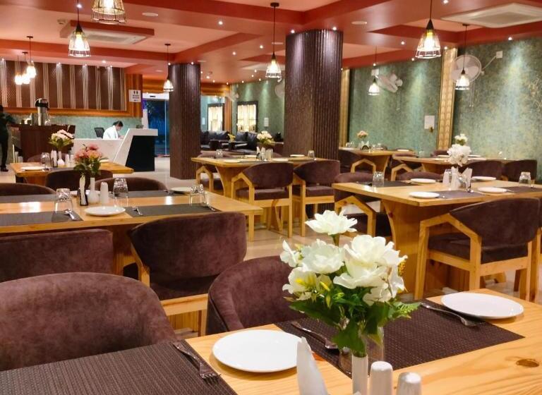 Hotel Karisma Premium