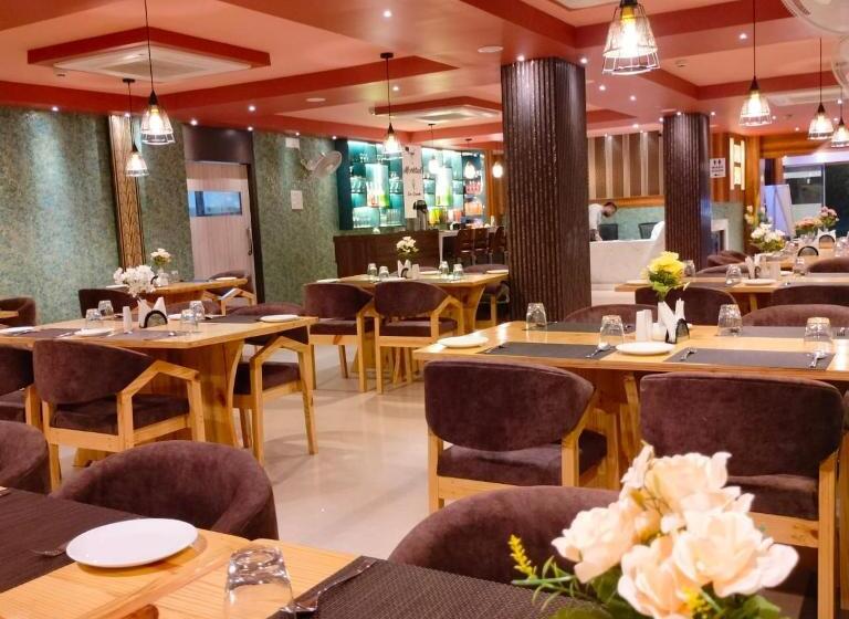 Hotel Karisma Premium