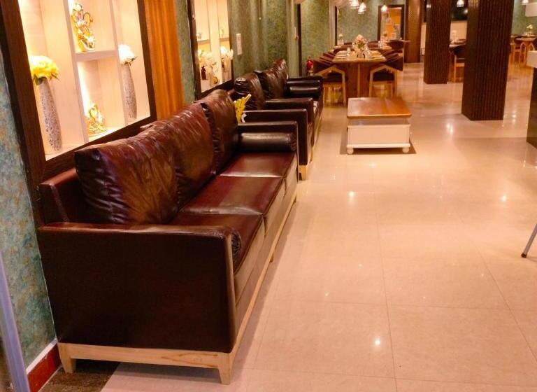 Hotel Karisma Premium