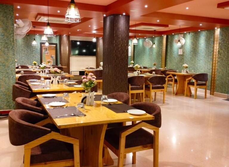 Hotel Karisma Premium