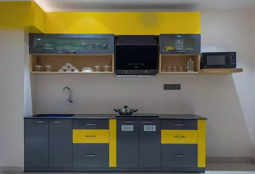 Hotelli Treebo Su Casa Grand