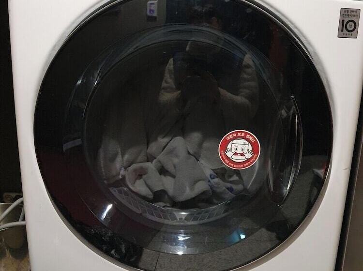 Pensiune Seven Hostel