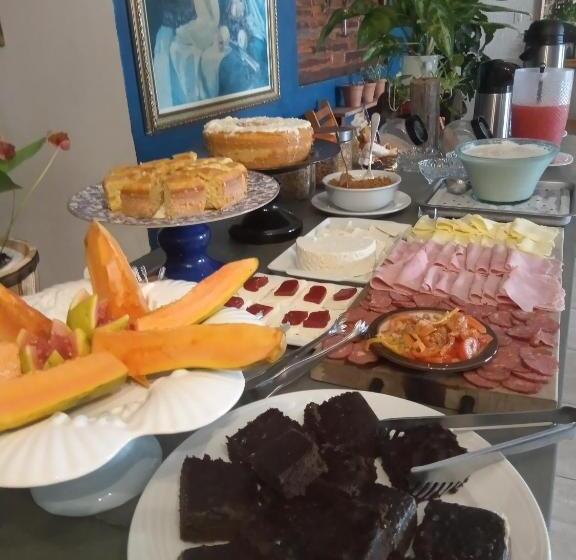 Bed & Breakfast Pousada Casa Jardim