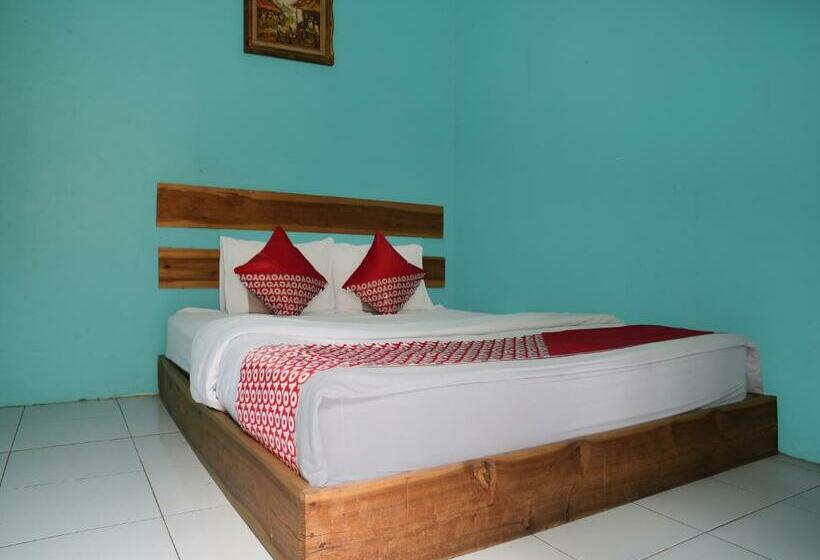 Otel Oyo 92831 Penginapan Raja