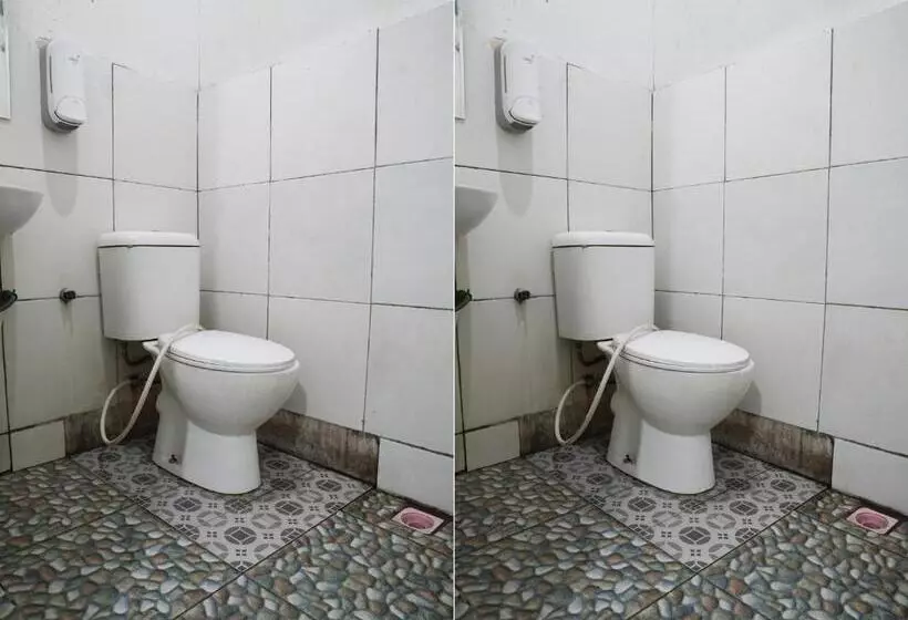 Hotel Oyo 92831 Penginapan Raja
