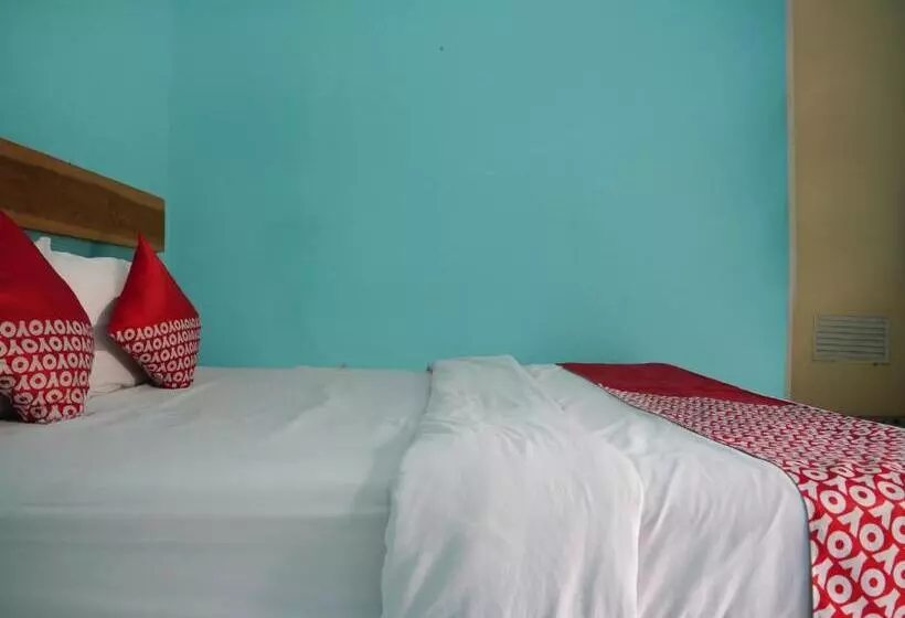 Hotel Oyo 92831 Penginapan Raja