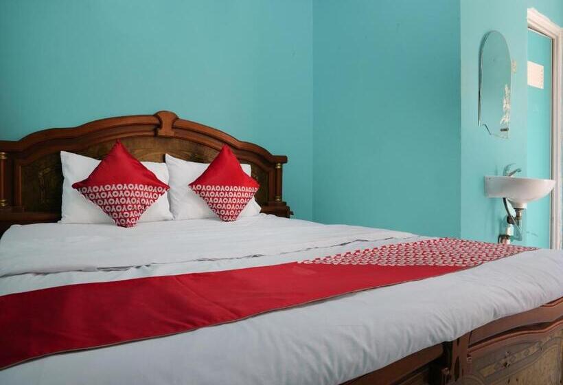 Otel Oyo 92831 Penginapan Raja