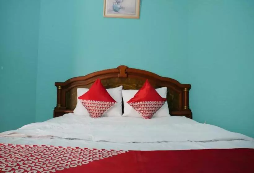Hotel Oyo 92831 Penginapan Raja
