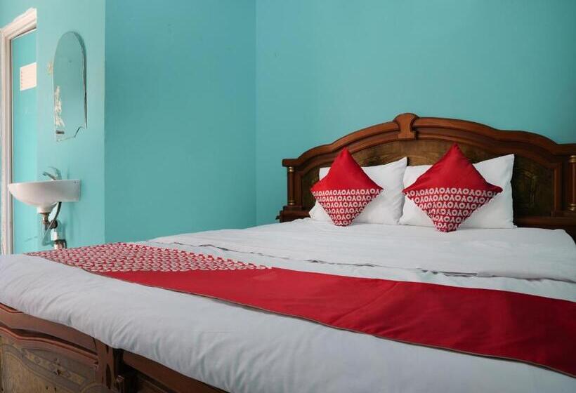 Otel Oyo 92831 Penginapan Raja