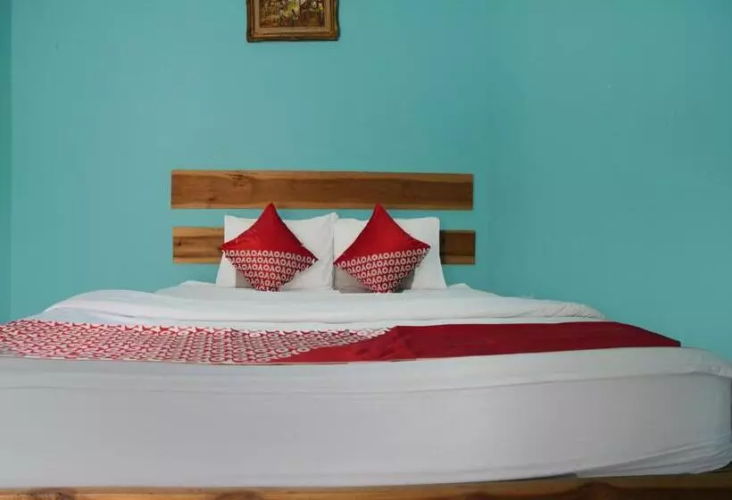 Hotel Oyo 92831 Penginapan Raja