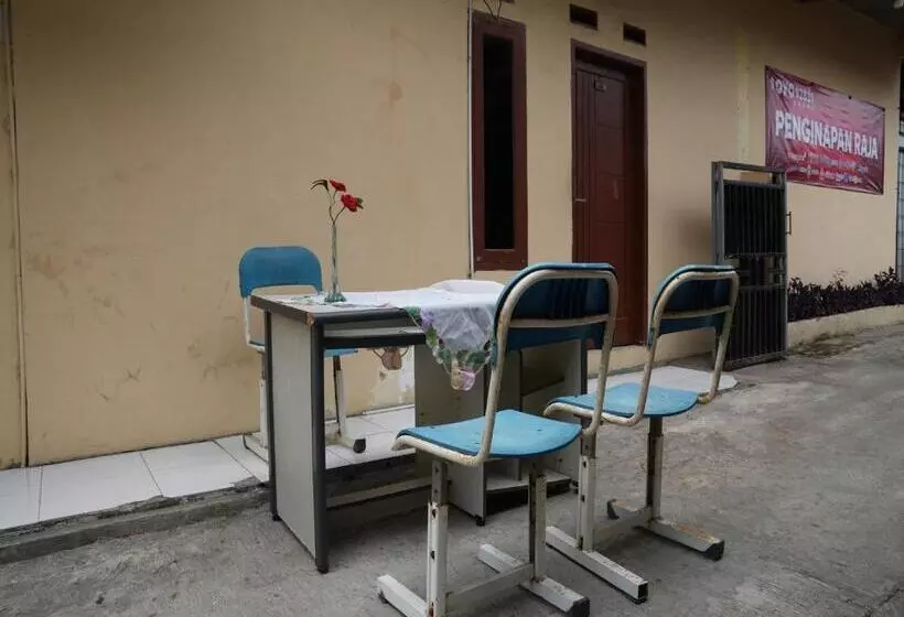 Hotel Oyo 92831 Penginapan Raja