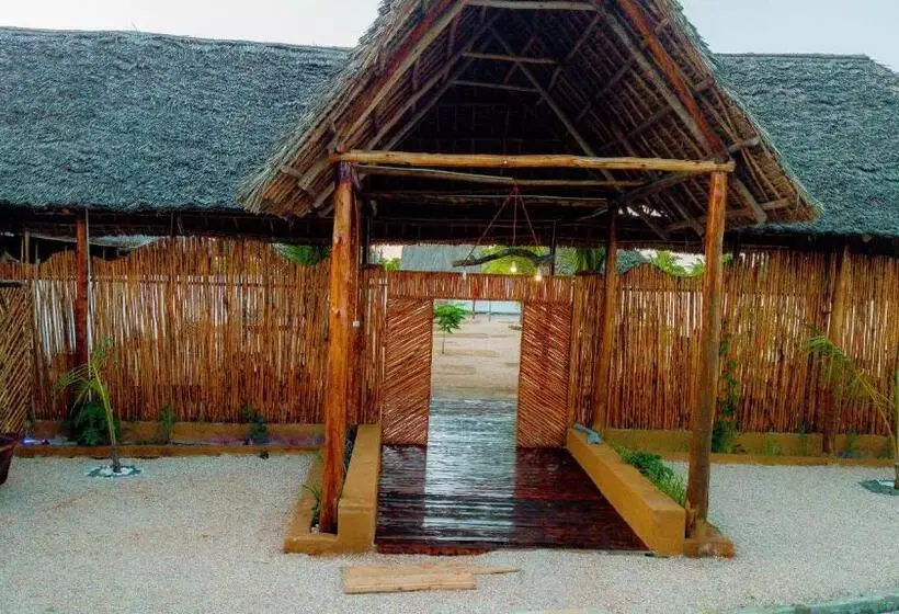 Hotelli Palm Cultural Village