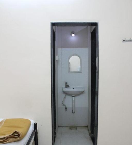 Hotel Shree Radha Govind Bhakt Niwas