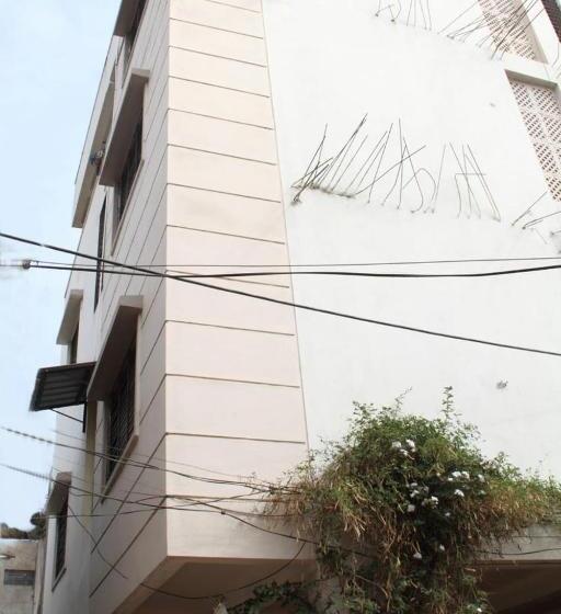 Hotel Shree Radha Govind Bhakt Niwas