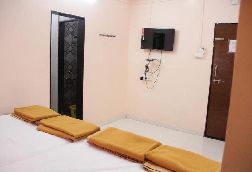 Hotel Shree Radha Govind Bhakt Niwas