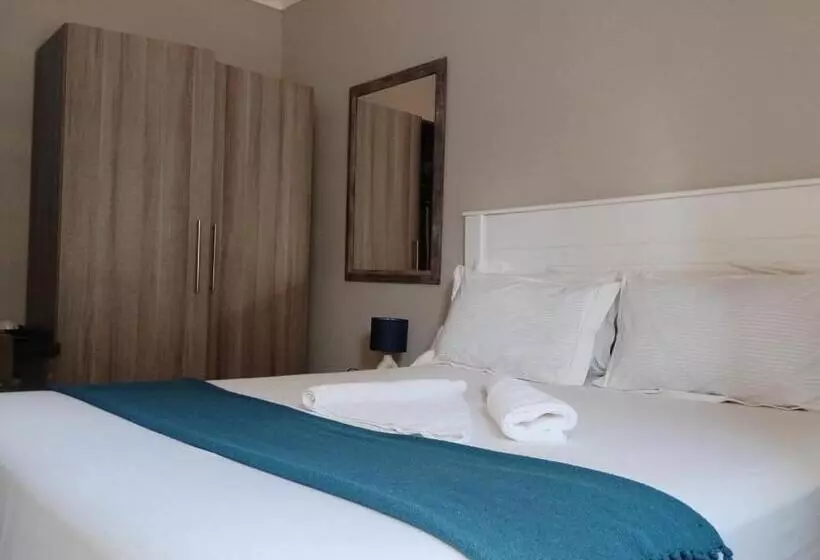 پانسیون Chobe Blue Guest Inn