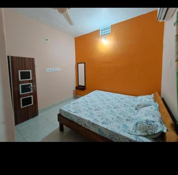 پانسیون Grand Inn Lodge