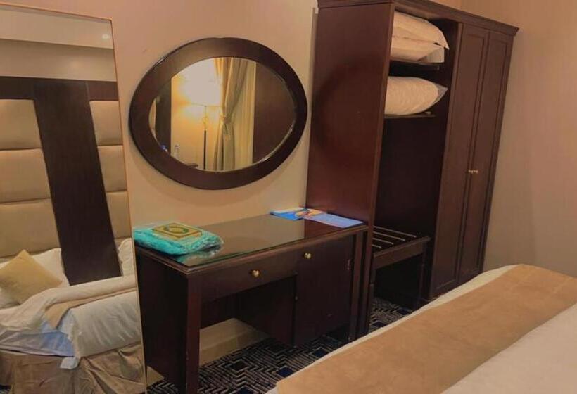 بسمات الشرق 1