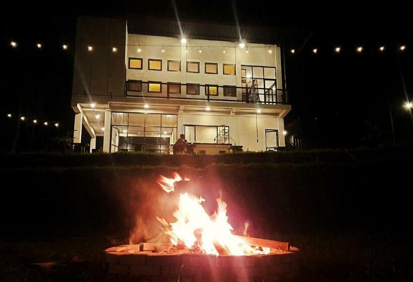 Cămin Bromo Dormitory & Camp