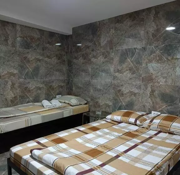 هاستل Berić Rooms