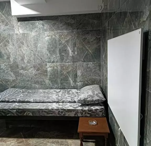 هاستل Berić Rooms