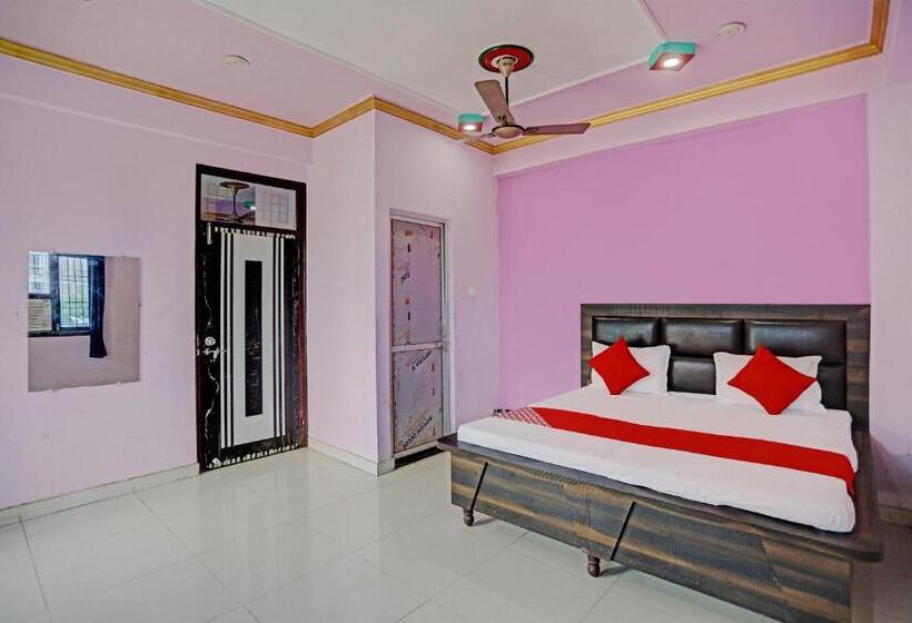 Hotel Oyo Flagship Narayan Dham