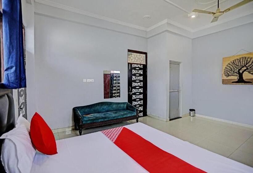 Hotel Oyo Flagship Narayan Dham