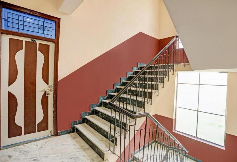 Hotel Oyo Flagship Narayan Dham