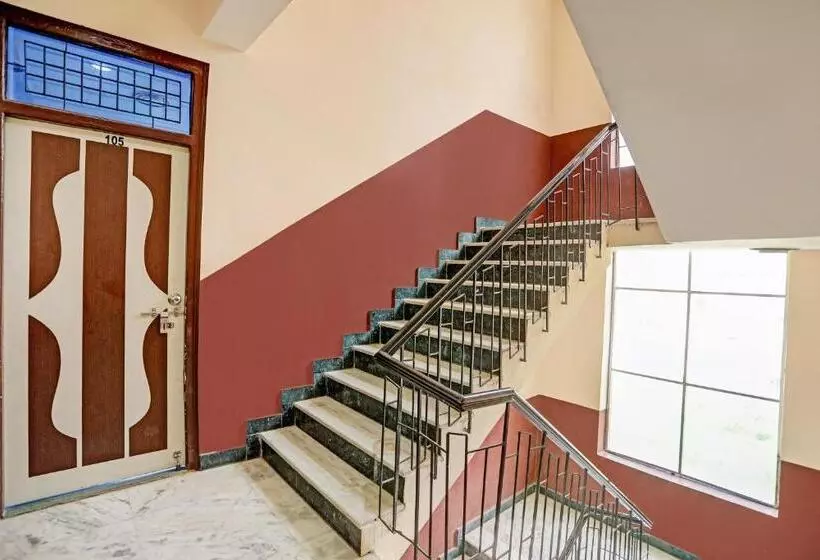 Hotelli Oyo Flagship Narayan Dham