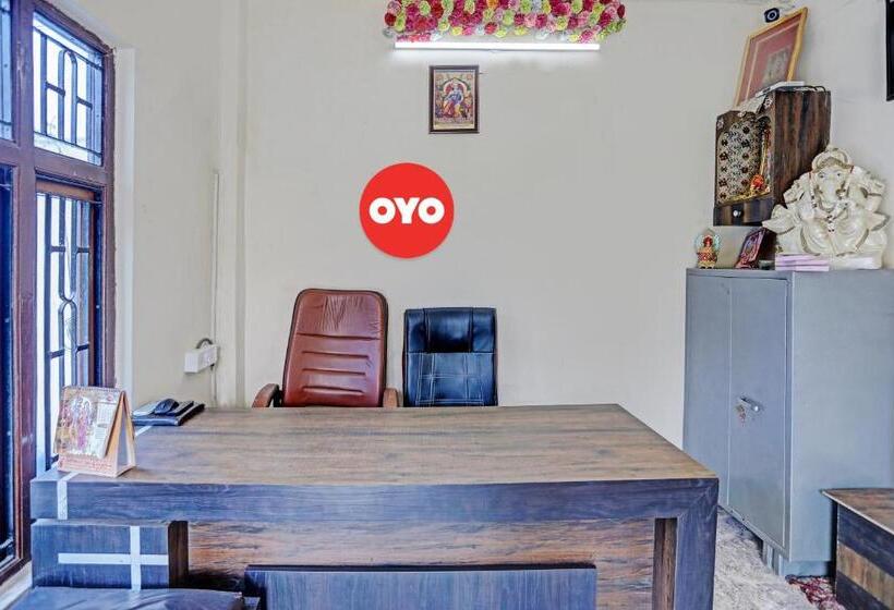 Hotel Oyo Flagship Narayan Dham