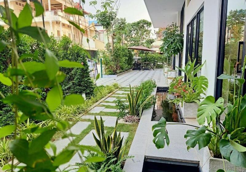 Nimith Hotel & Restaurant