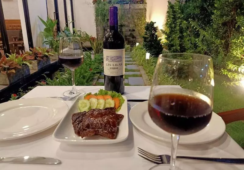 Nimith Hotel & Restaurant