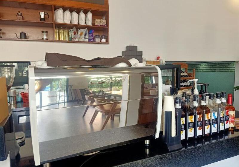 Nimith Hotel & Restaurant