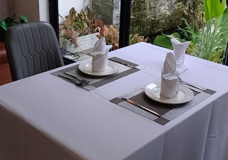 Nimith Hotel & Restaurant