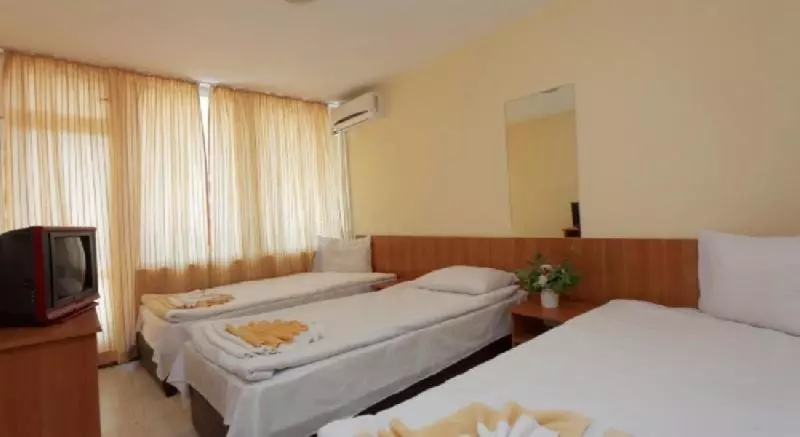 Club Hotel Vedren