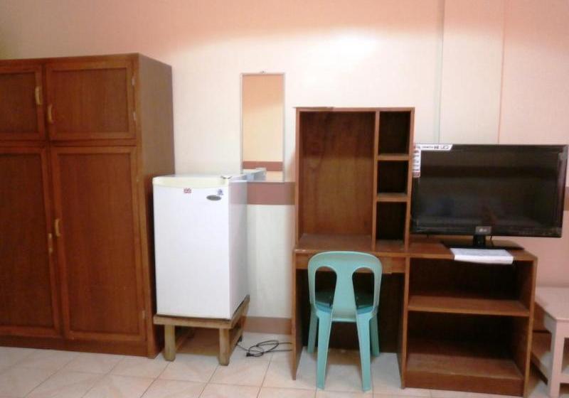 酒店 Alliyah's Beach Resort