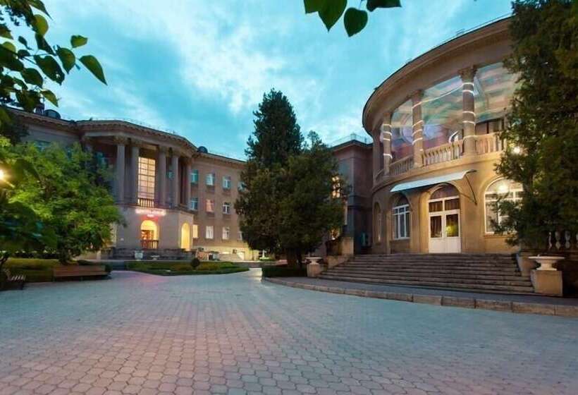 Hotel Amaks Shakhter Sanatorium